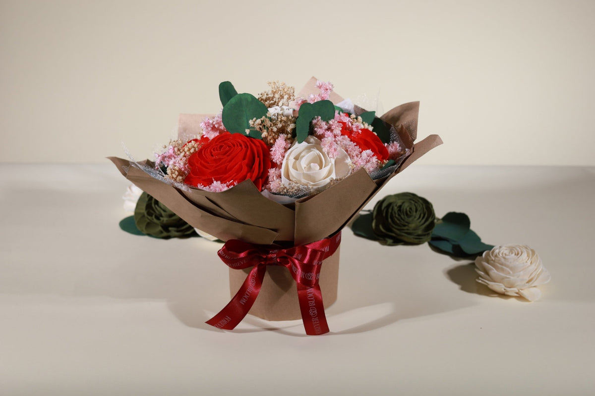 Bloom Pure Red Centerpiece